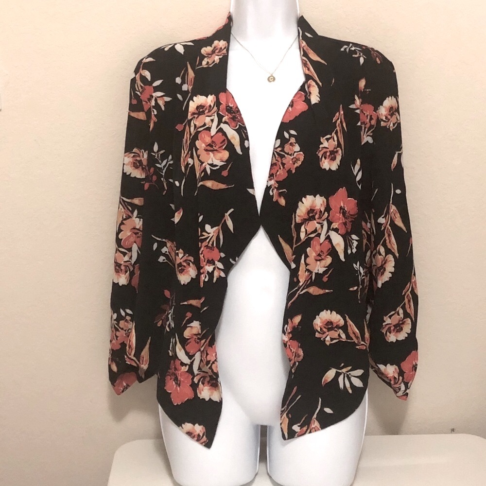 Floral print blazer